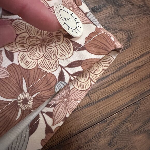 Rylee + Cru Boys' Tropical Flower Swim Trunks - Picture 2 of 4